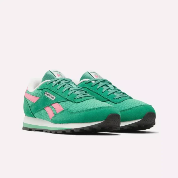 Classic AZ Shoes – Big Kids