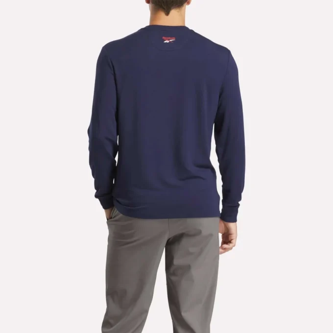 Men’s Long Sleeve Golf Sweatshirt Men’s Long Sleeve Golf Sweatshirt