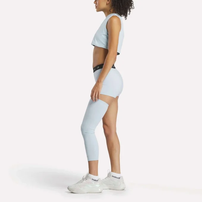 Reebok x Angel Reese Crop Tank Top Reebok x Angel Reese Crop Tank Top