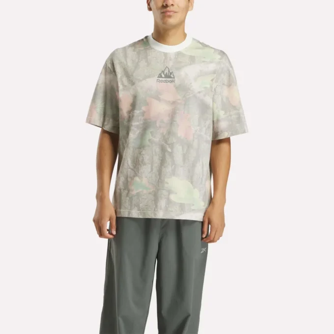 Reebok x MARKET Allover Print T-Shirt Reebok x MARKET Allover Print T-Shirt