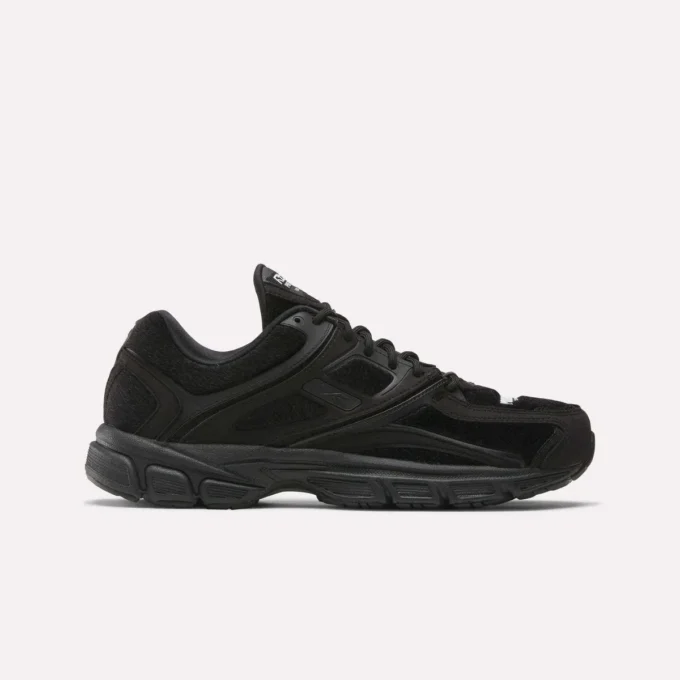 Reebok x PLEASURES Premier Trinity KFS Shoes Reebok x PLEASURES Premier Trinity KFS Shoes