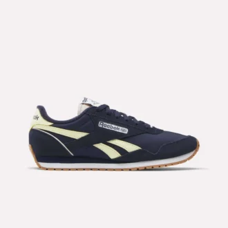 Women’s Classic AZ Shoes