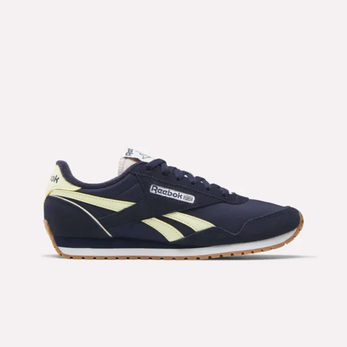 Women’s Classic AZ Shoes Women’s Classic AZ Shoes
