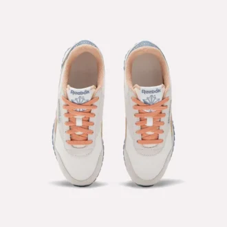 Women’s Classic AZ Shoes