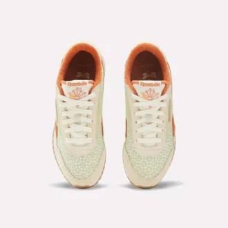 Women’s Classic AZ Shoes