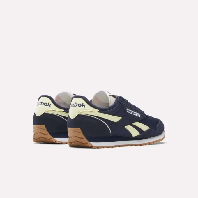 Women’s Classic AZ Shoes Women’s Classic AZ Shoes