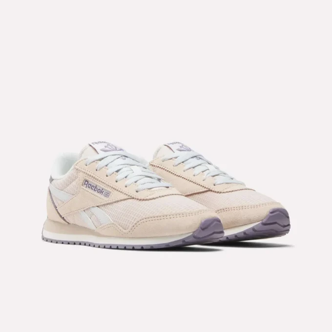 Women’s Classic AZ Shoes
