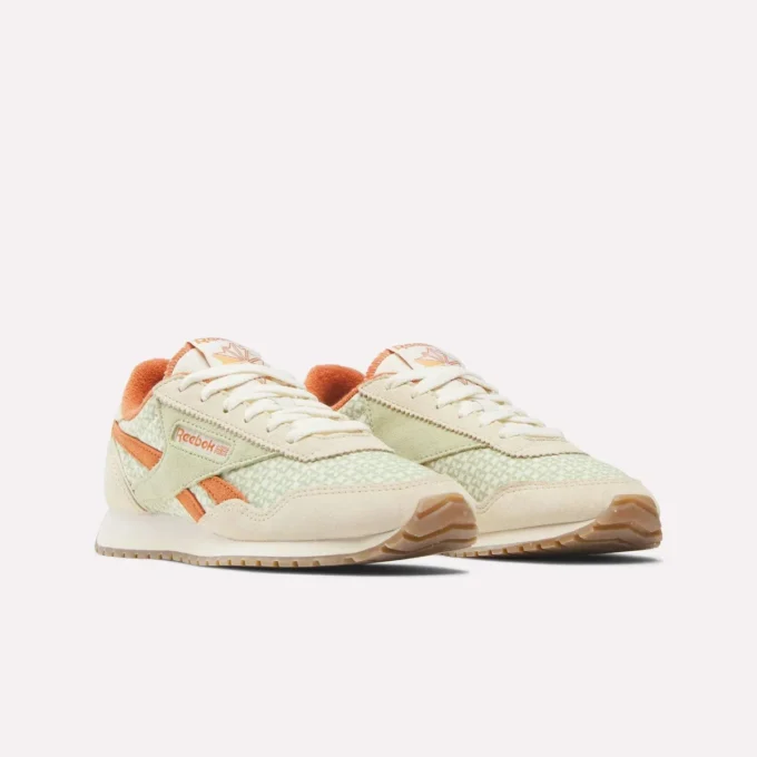 Women’s Classic AZ Shoes Women’s Classic AZ Shoes