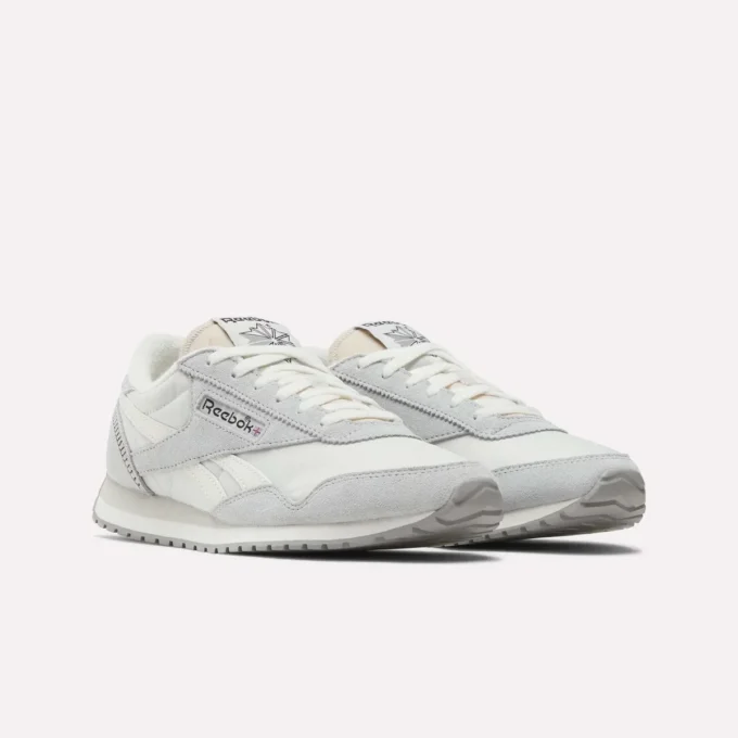 Women’s Classic AZ Shoes Women’s Classic AZ Shoes