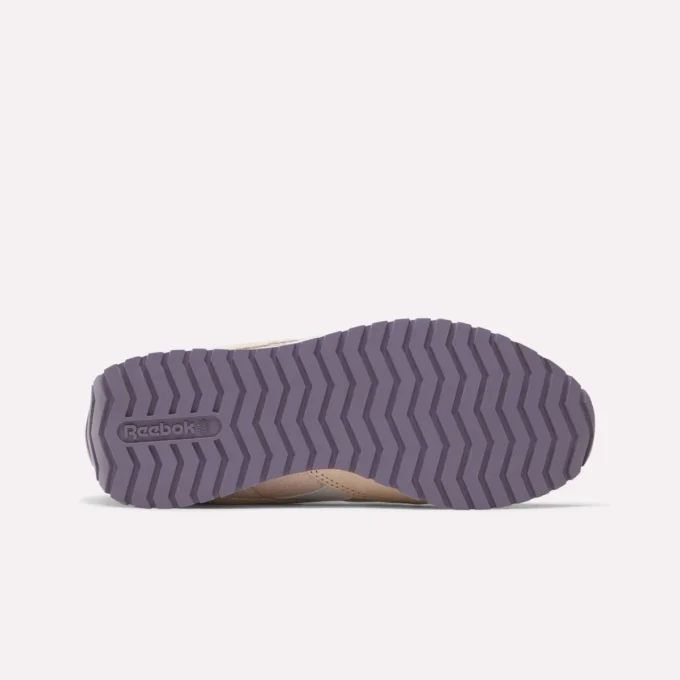 Women’s Classic AZ Shoes