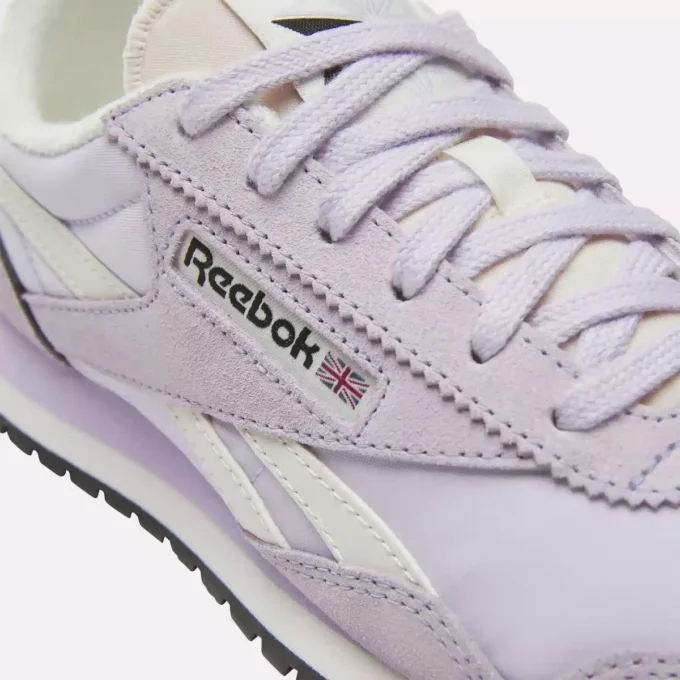 Women’s Classic AZ Shoes Women’s Classic AZ Shoes
