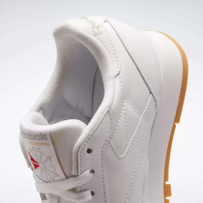 Women’s Classic Leather Shoes Women’s Classic Leather Shoes