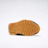 Women’s Classic Leather Shoes Women’s Classic Leather Shoes