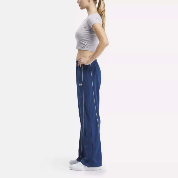 Women’s Classics Crop Top