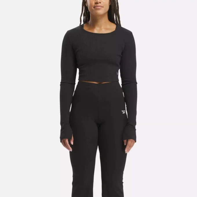 Women’s Classics Wardrobe Essentials Long Sleeve T-Shirt