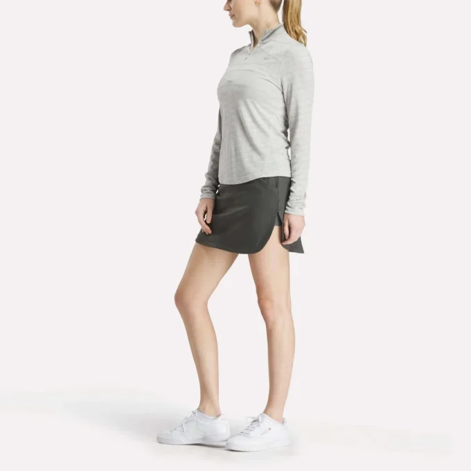 Women’s Long Sleeve Engineered Vector Jacquard 1/4 Zip Golf Pullover Top Women’s Long Sleeve Engineered Vector Jacquard 1/4 Zip Golf Pullover Top