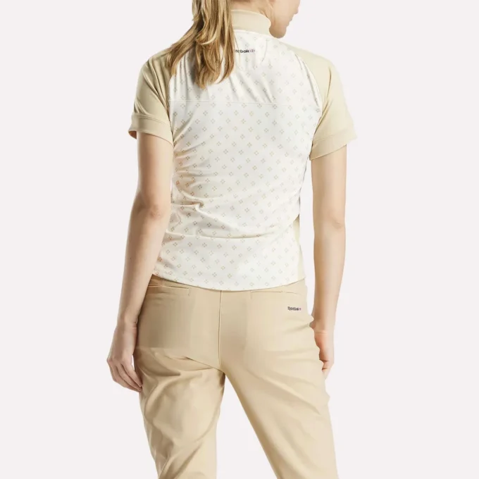 Women’s Short Sleeve 1/4 Zip Mini Argyle Print Top Women’s Short Sleeve 1/4 Zip Mini Argyle Print Top