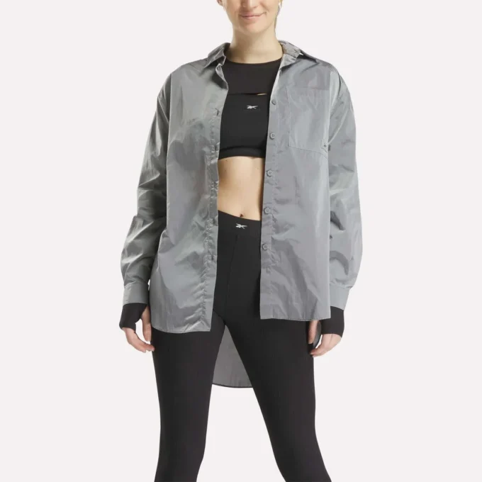 Women’s Studio Style Button Down Shirt Women’s Studio Style Button Down Shirt