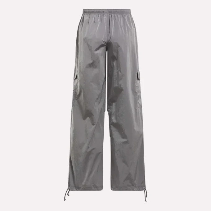 Women’s Studio Style Cargo Pants