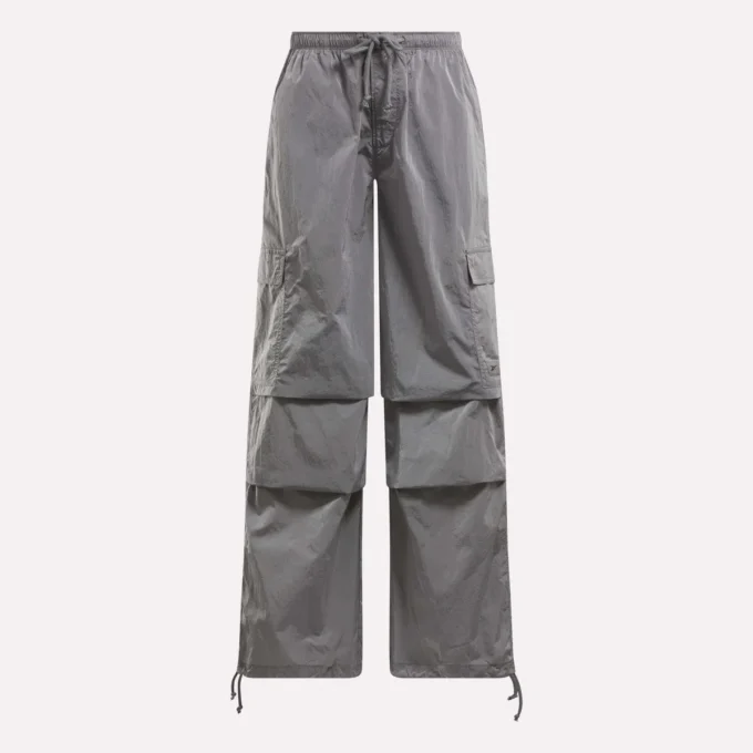 Women’s Studio Style Cargo Pants