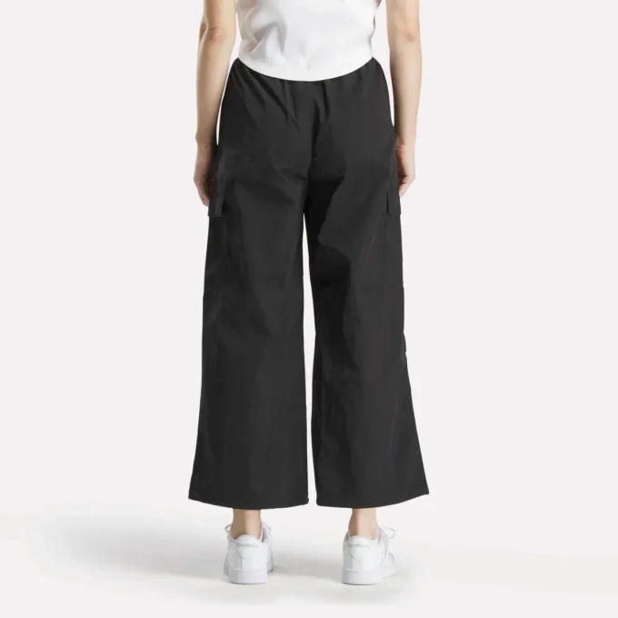 Women’s Studio Style Cargo Pants