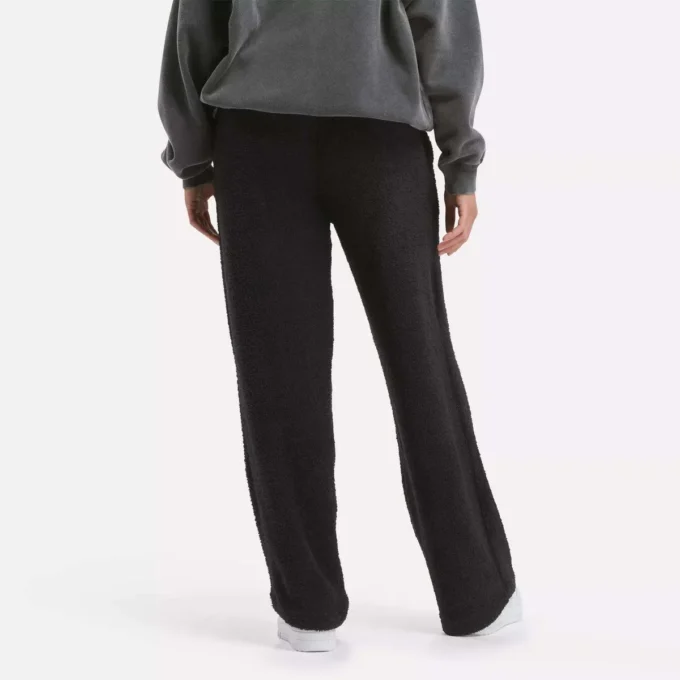 Women’s Wardrobe Essentials Cozy Bottoms