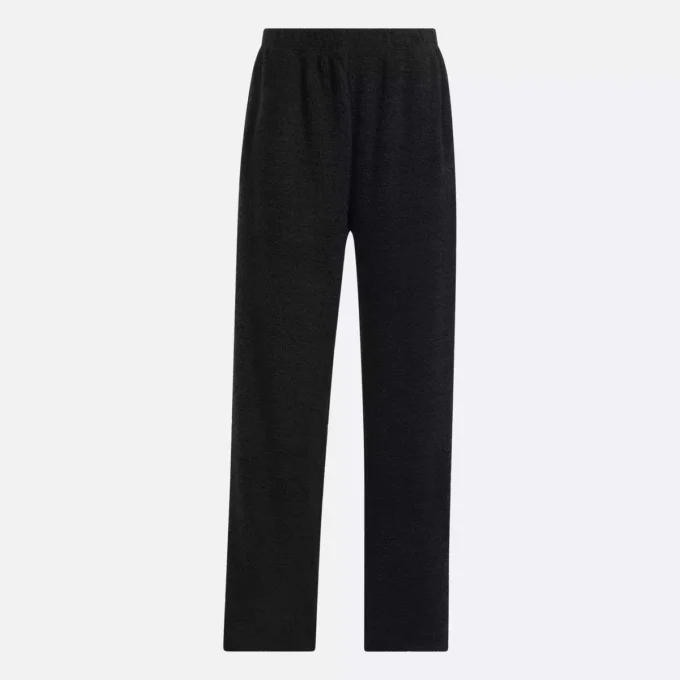 Women’s Wardrobe Essentials Cozy Bottoms